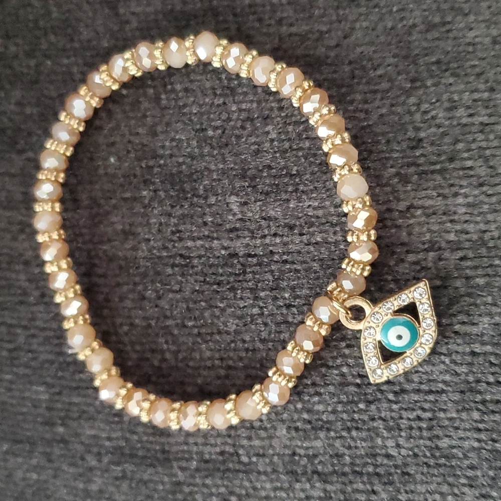 HANDMADE IN TURKEY EVIL EYE BRACELET